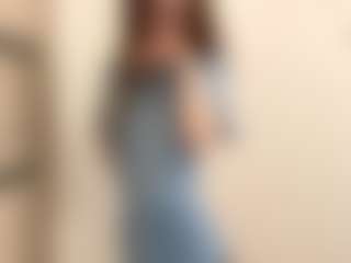 Live cam show with IsadoraCassard - Granny on TeamSkeetLive