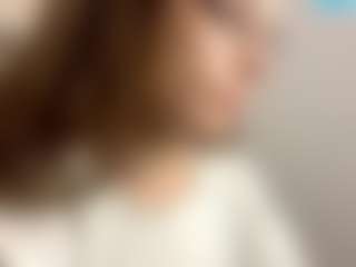 Live cam show with IsadoraCassard - Striptease Granny on Camsoda