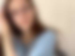 Live cam show with IsadoraCassard - Granny Lovense on SquirtSoMuch