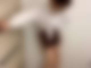 Live cam show with IsadoraCassard - Granny on Camsoda