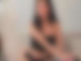Live cam show with ItsBloop - Tease on Camsoda