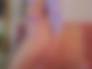 ItsBloop's Live Sex Cam Show