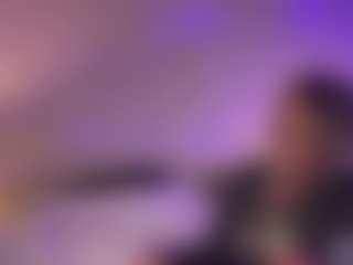 Live cam show with Britney Foxx - Drinking on fapnchat
