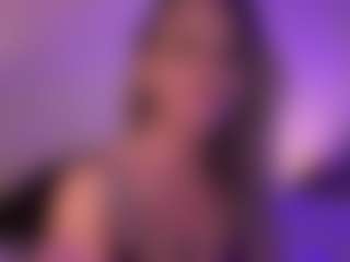 Britney Foxx's Live Sex Cam Show
