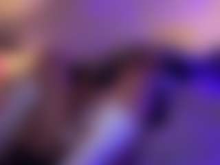 Live cam show with Britney Foxx - Dildo on livesuperchat.net