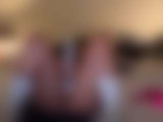 Britney Foxx's Live Sex Cam Show