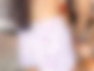 Live cam show with sammymia68 - Skinny on AdultVida.com
