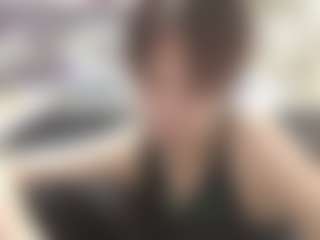 Live cam show with TessaVahey - Hairy on Latina Girls