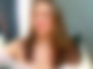 Live cam show with Ammira - Dildo on Camiplay Live