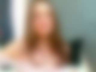 Live cam show with Ammira - Doggy Style on Chatstar