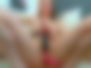 Live cam show with Ammira - Skinny White on CamClone | netherlands