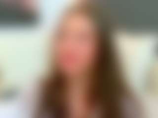 Live cam show with Ammira - Skinny on livesuperchat.net