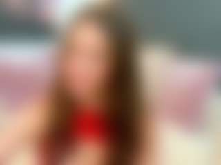 Live cam show with Ammira - Shaved Pussy on Camsoda Late Night