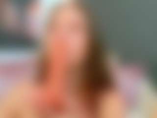 Live cam show with Ammira - Big Ass on Camsoda