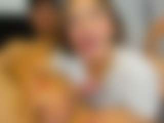 Live cam show with Bonnyandcarrot - Raven Hair on CamwithHer