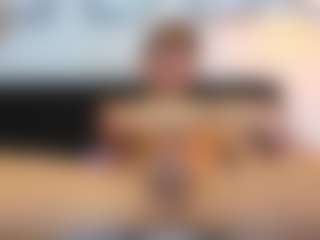 Bonnyandcarrot's Live Sex Cam Show