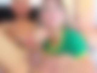 Bonnyandcarrot's Live Sex Cam Show