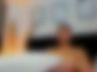Live cam show with Bonnyandcarrot - Cute on AdultVida.com