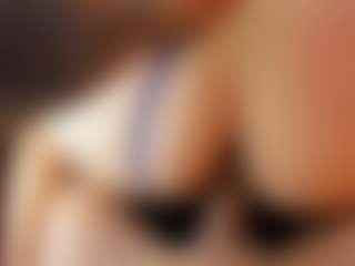 Live cam show with Bonnyandcarrot - Petite on nudelive.tv