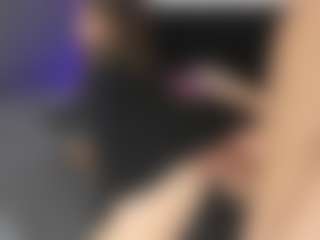 Live cam show with Bonnyandcarrot - Deepthroat on Hubzter Live