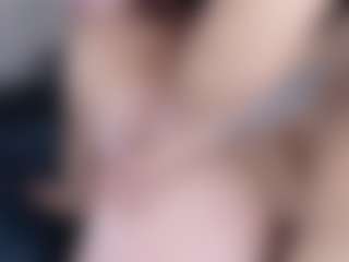 Live cam show with Bonnyandcarrot - Butt Plug on Camsoda