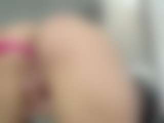 cloudykittylove's Live Sex Cam Show