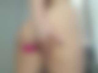 cloudykittylove's Live Sex Cam Show