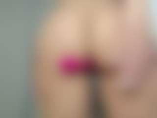 cloudykittylove's Live Sex Cam Show