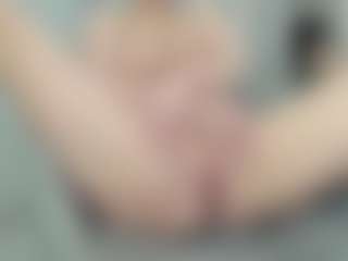 cloudykittylove's Live Sex Cam Show