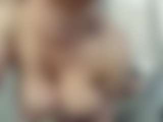 cloudykittylove's Live Sex Cam Show