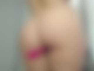 Live cam show with cloudykittylove - New White on Milfs Live | united states