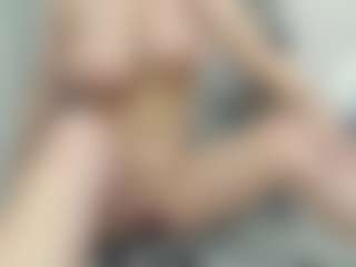 cloudykittylove's Live Sex Cam Show