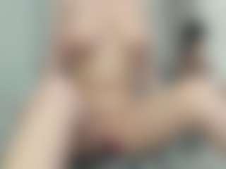 cloudykittylove's Live Sex Cam Show