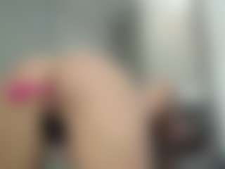 cloudykittylove's Live Sex Cam Show