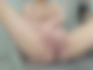 cloudykittylove's Live Sex Cam Show