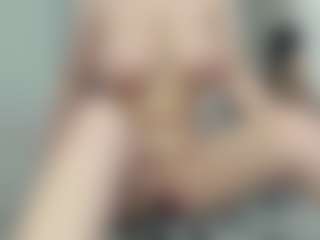 cloudykittylove's Live Sex Cam Show