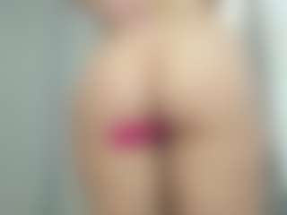 cloudykittylove's Live Sex Cam Show