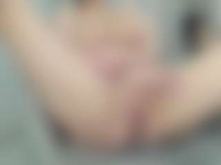 cloudykittylove's Live Sex Cam Show