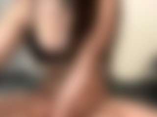 Live cam show with pixelbarbielive - Flashing on Camiplay Live