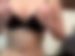 Live cam show with pixelbarbielive - Ass Clapping on WildCum