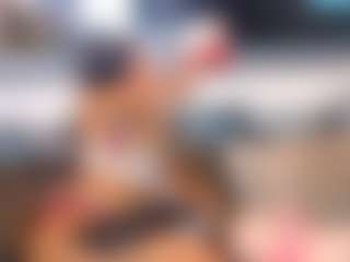 Live cam show with Selenemia and my Teen gfs - Cock Rating on Camsoda