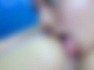 Live cam show with Selenemia and my Teen gfs - Athletic College on googirlz