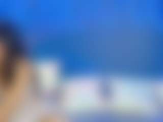 Live cam show with Selenemia and my Teen gfs - Blowjob on friskycurves.com