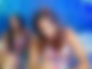 Show de cam sexual en vivo de Selenemia and my Teen gfs