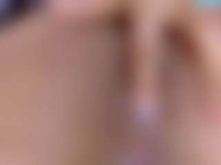 solmia68's Live Sex Cam Show