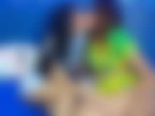 solmia68's Live Sex Cam Show