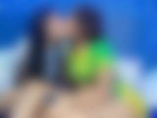 solmia68's Live Sex Cam Show
