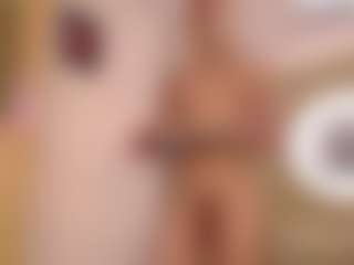 Yakitaii's Live Sex Cam Show