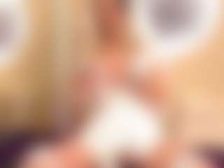 Yakitaii's Live Sex Cam Show