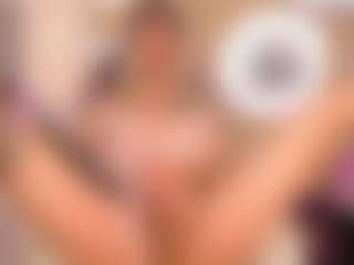 Yakitaii's Live Sex Cam Show